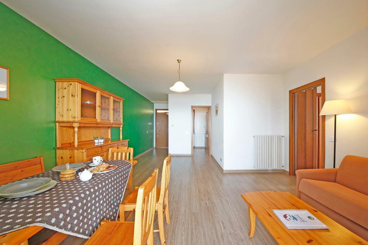 טיניאלה Residence Primera Rompala, Gtsgroup מראה חיצוני תמונה